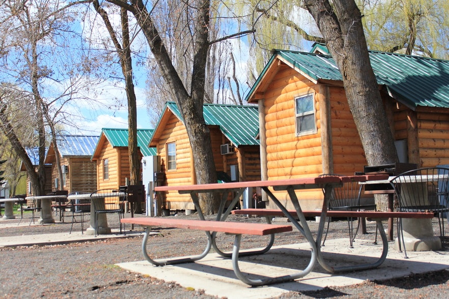 More Photos Of 18617 W Williams Lake Rd, Cheney Trailer Camper Park For Lease