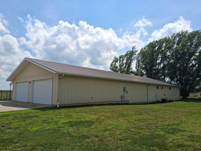More Photos Of 6841 E US Highway 56, Overbrook Land For Sale