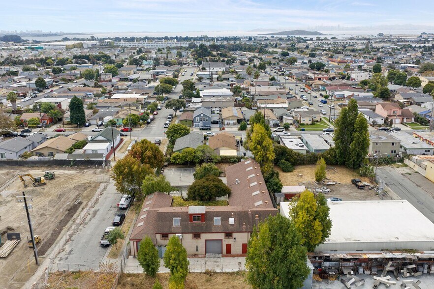 More Photos Of 253 S 25th St, Richmond Flex For Sale