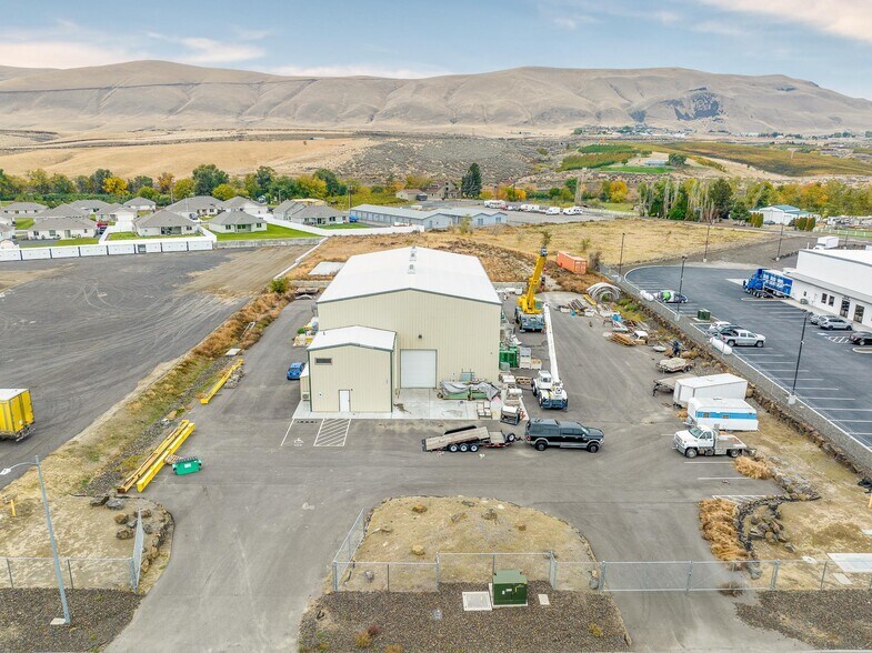 More Photos Of 1585 Dale Ave, Benton City Industrial For Lease