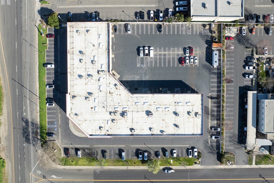 More Photos Of 4230 Kiernan Ave, Modesto Research And Development For Lease