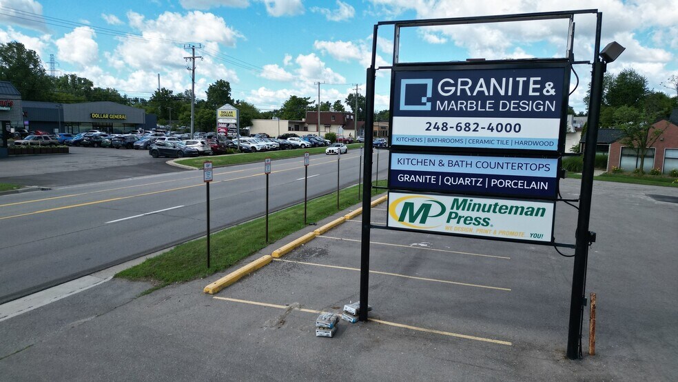 More Photos Of 2474-2486 Orchard Lake Rd, Keego Harbor Unknown For Lease