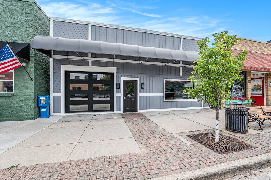Primary Photo Of 135 River St, Elk Rapids Storefront Retail Office For Sale