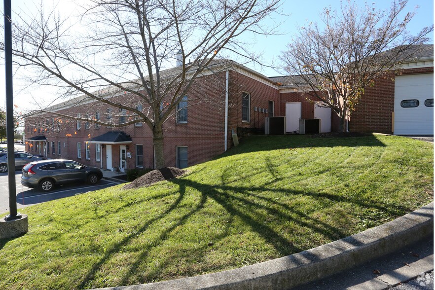 More Photos Of 1812 Baltimore Blvd, Westminster Office For Lease