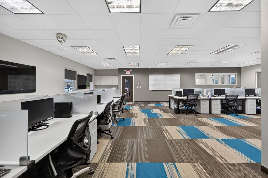 More Photos Of 10601 Pecan Park Blvd, Austin Office For Sale