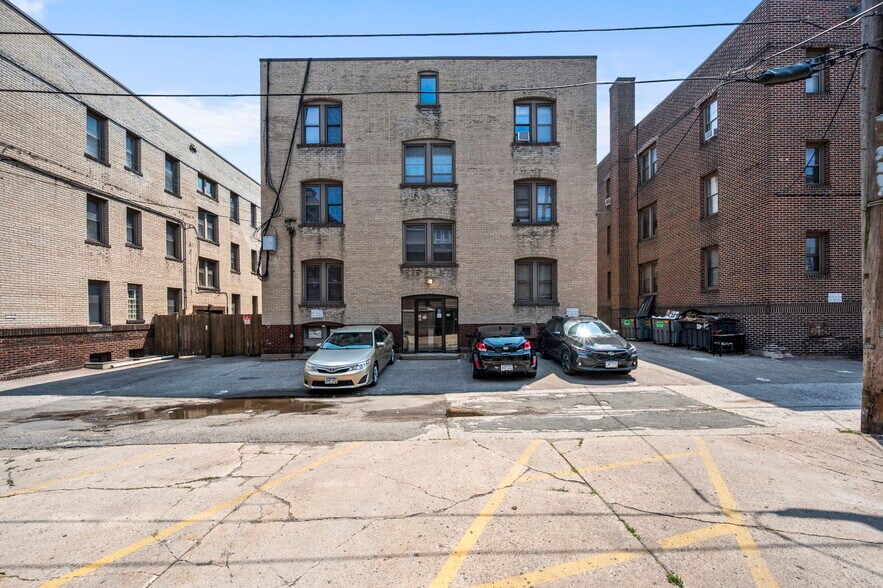More Photos Of , Minneapolis Multifamily For Sale