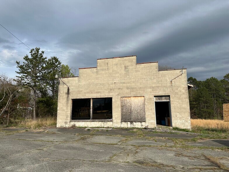 More Photos Of 5530 Old US Highway 52, Lexington Land For Lease