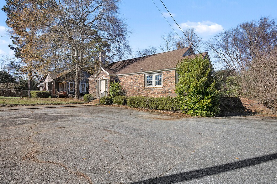 More Photos Of 12837 Magnolia St, Blakely Office For Sale