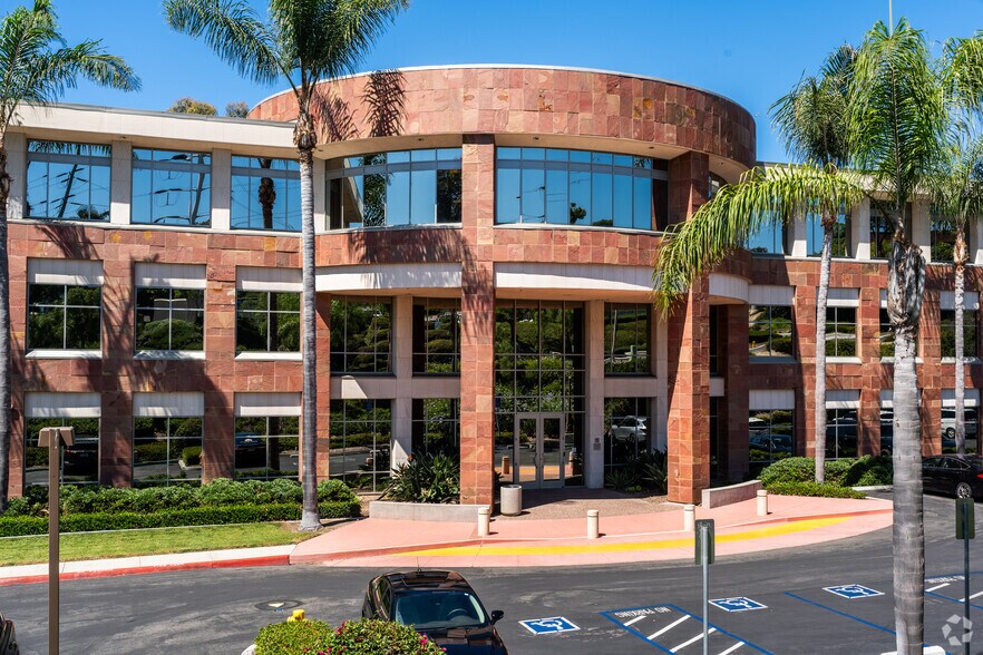 More Photos Of 1917 Palomar Oaks Way, Carlsbad Office For Sale