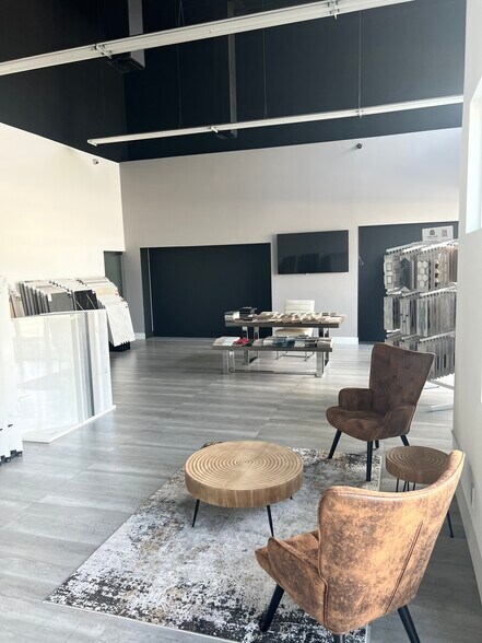More Photos Of 2400 W Copans Rd, Pompano Beach Showroom For Lease