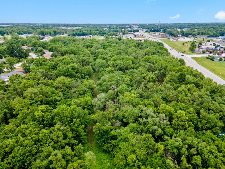 More Photos Of 321 S West Byp, Springfield Land For Sale