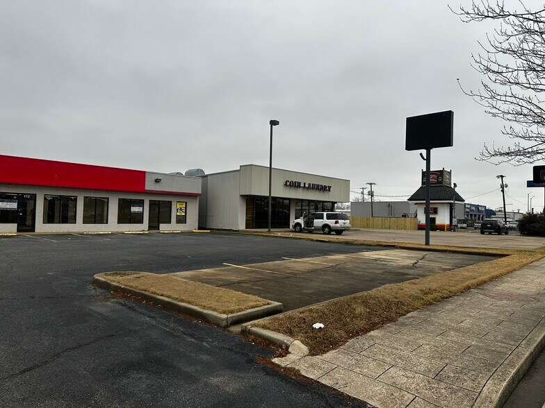 More Photos Of 113 W Broadway St, West Memphis Freestanding For Lease