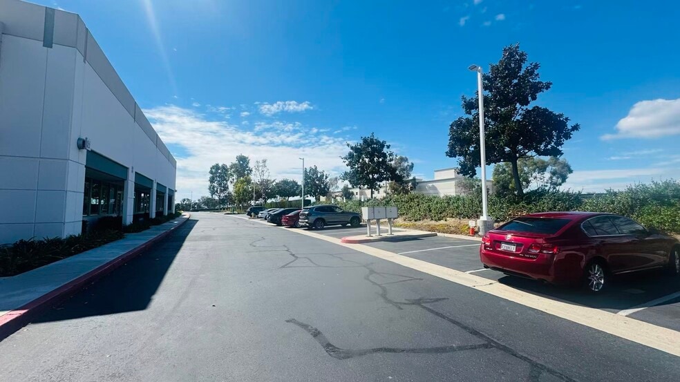 More Photos Of 25691 Atlantic Ocean Dr, Lake Forest Light Distribution For Lease