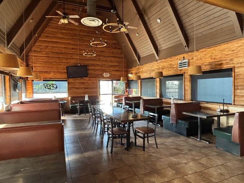 More Photos Of 3435 El Camino Ave, Sacramento Restaurant For Lease