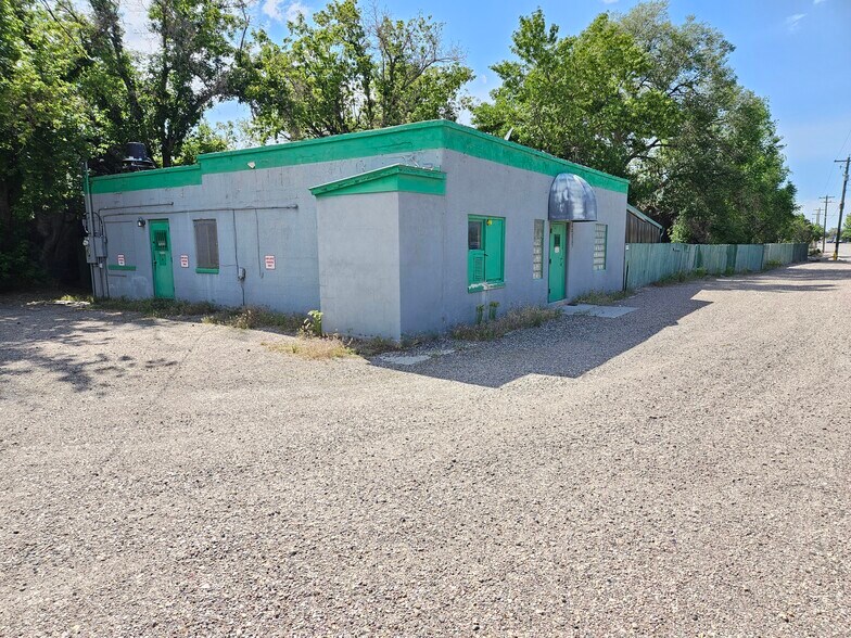 Primary Photo Of 4539 S 5th Ave, Pocatello General Retail For Sale
