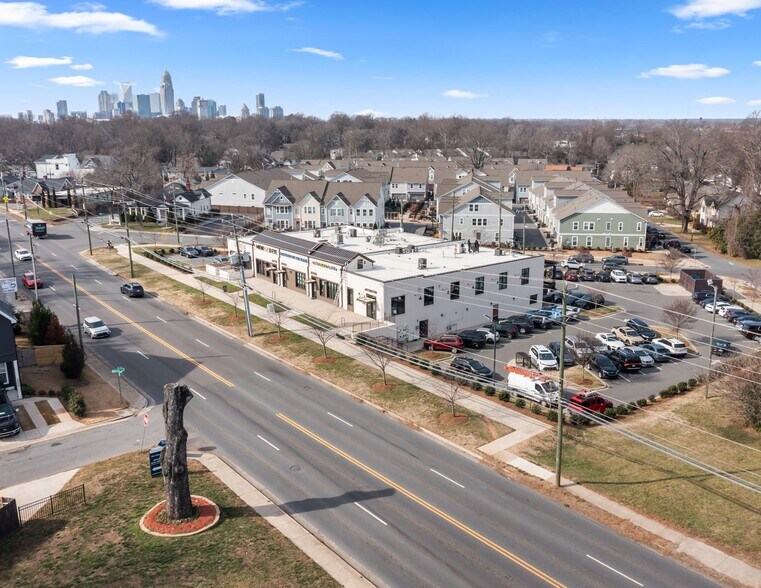 More Photos Of 2501 The Plaza, Charlotte Storefront For Lease