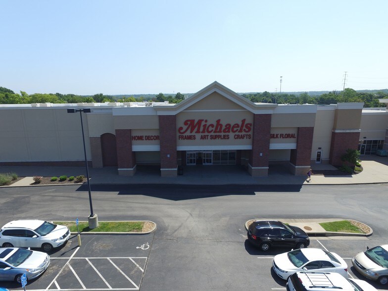 More Photos Of 13601-13657 Washington St, Kansas City Freestanding For Sale