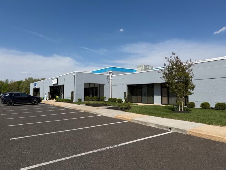 Primary Photo Of 2091 Springdale Rd, Cherry Hill Research And Development For Lease