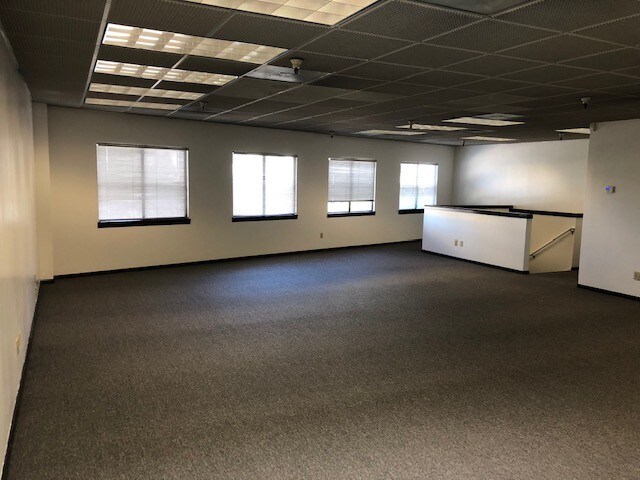 More Photos Of 5911-5919 3rd St, San Francisco Warehouse For Lease