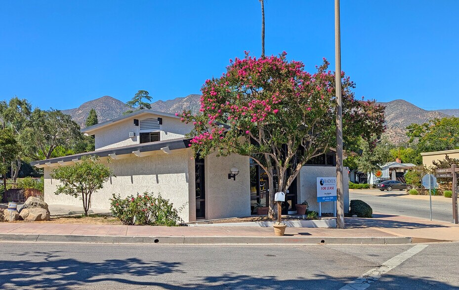 More Photos Of 302 El Paseo Rd, Ojai Office For Lease