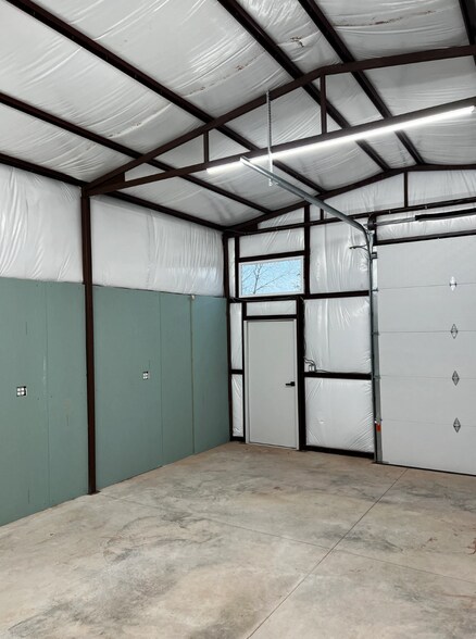 More Photos Of 278555 E 1640 Rd, Marlow Light Distribution For Sale