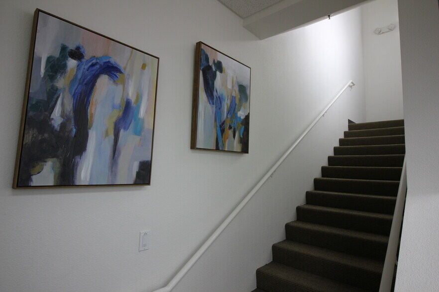 More Photos Of 6350-6362 Clark Ave, Dublin Light Manufacturing For Sale