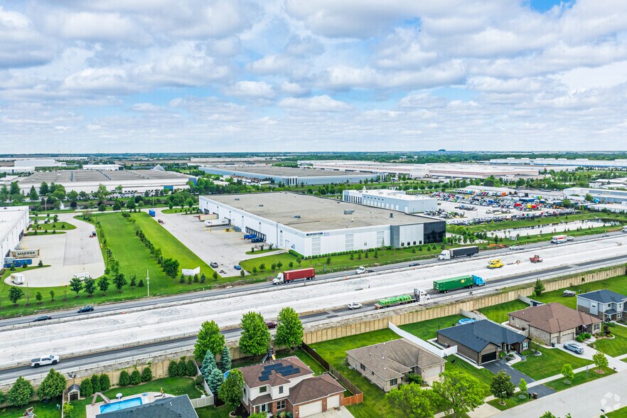 More Photos Of 2401 W Haven Ave, New Lenox Industrial For Sale