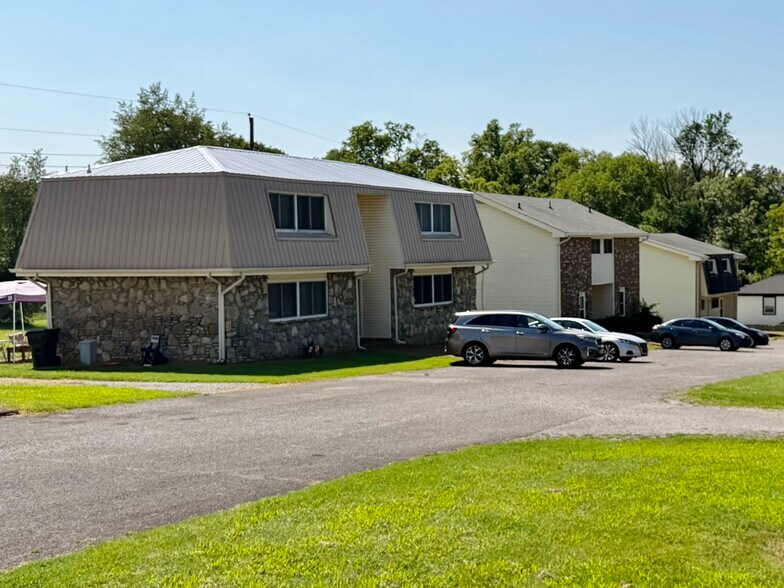 More Photos Of , Gallatin Multifamily For Sale