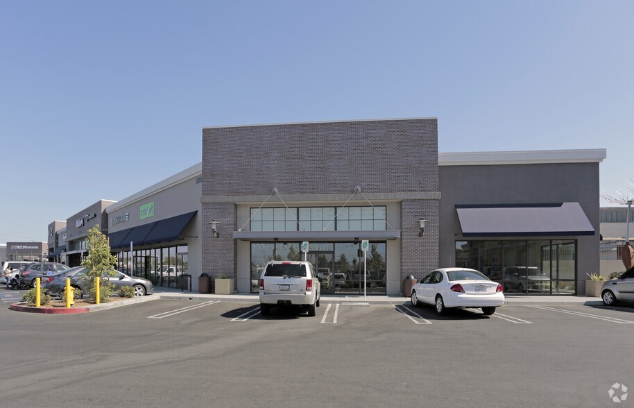 More Photos Of 1040 E Slauson Ave, Los Angeles Unknown For Lease