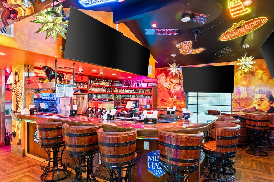 More Photos Of 1884 Arizona 95, Bullhead City General Retail For Sale