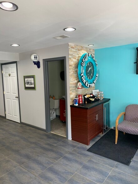 More Photos Of 330 Strode Ave, Coatesville Auto Repair For Sale