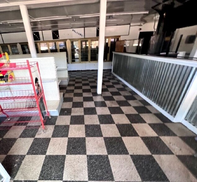 More Photos Of 51940 Highway 77, Talladega Convenience Store For Sale