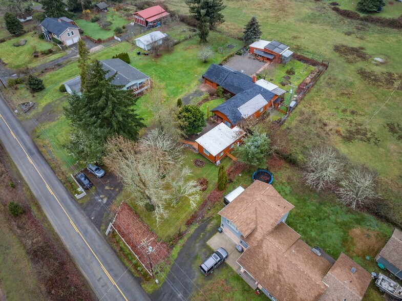 More Photos Of 909 Curry Rd, Roseburg Specialty For Sale