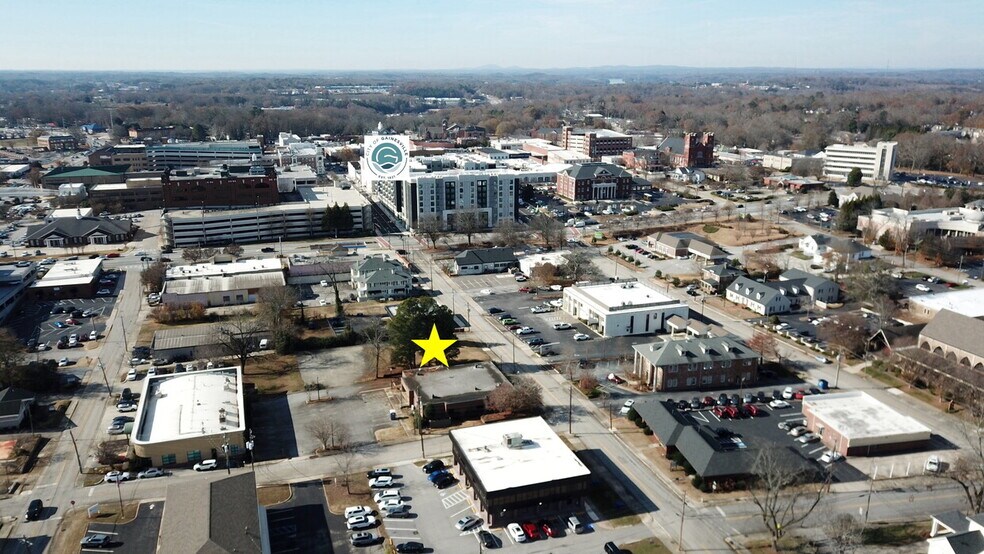 More Photos Of 412 Spring St SE, Gainesville Office For Lease