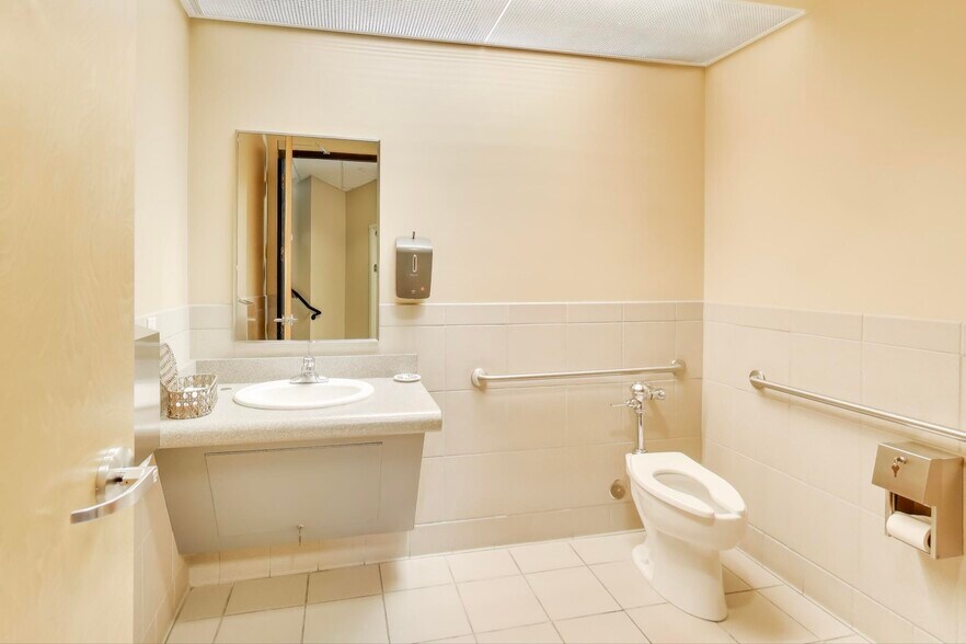 More Photos Of 785 Ygnacio Valley Rd, Walnut Creek Office For Sale