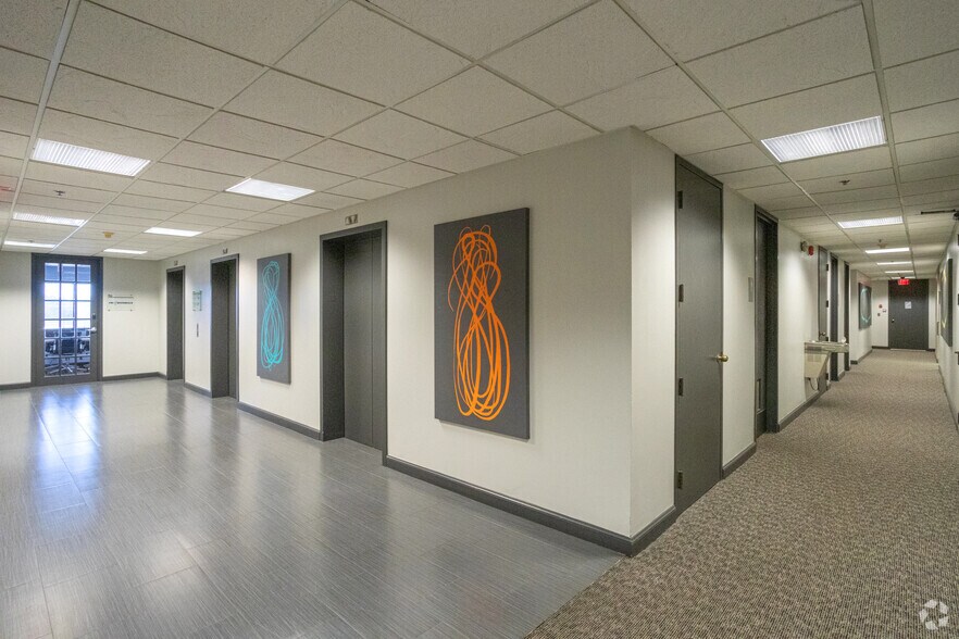 More Photos Of 4045 NW 64th St, Oklahoma City Office For Lease