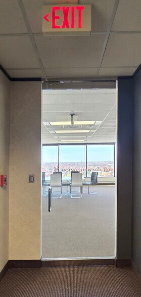 More Photos Of 100 N Central Expy, Richardson Office For Lease