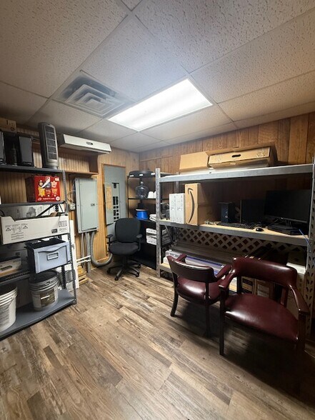 More Photos Of 725 S J St, Pensacola Office Residential For Sale