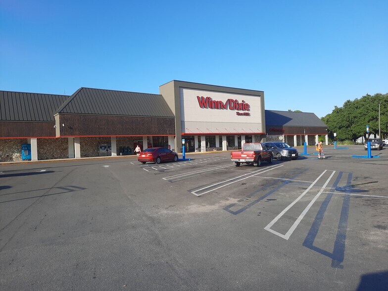 Primary Photo Of 15912-15956 E Highway 40, Silver Springs Unknown For Lease