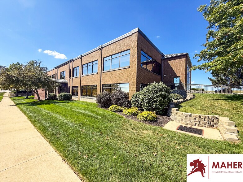 More Photos Of 205 Portland St, Columbia Medical For Sale