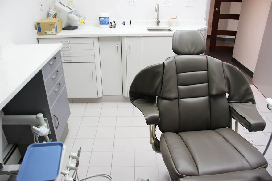 More Photos Of 101 S Bedford Rd, Mount Kisco Medical For Sale