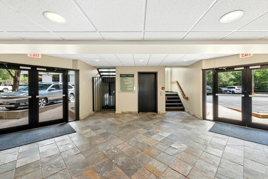 More Photos Of 3200 Steck Ave, Austin Office For Sale