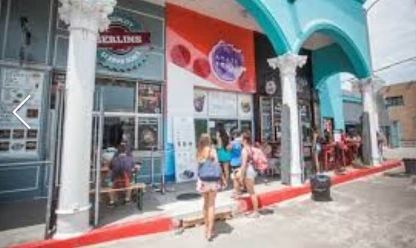 More Photos Of 1425 Ocean Front Walk, Venice Storefront For Lease