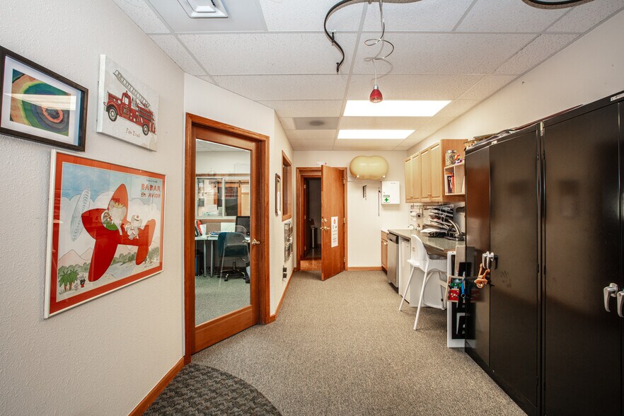 More Photos Of 724 Pine St, Sandpoint Office Residential For Sale