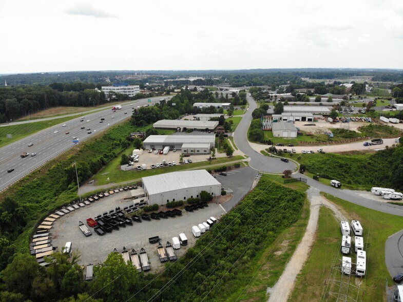 More Photos Of 305 Executive Park Dr NE, Concord Warehouse For Lease