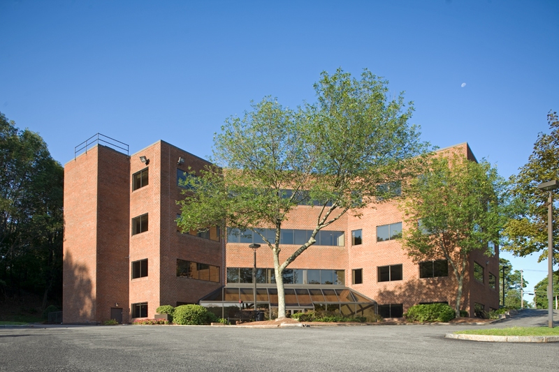 Primary Photo Of 70 Walnut St, Wellesley Office For Lease