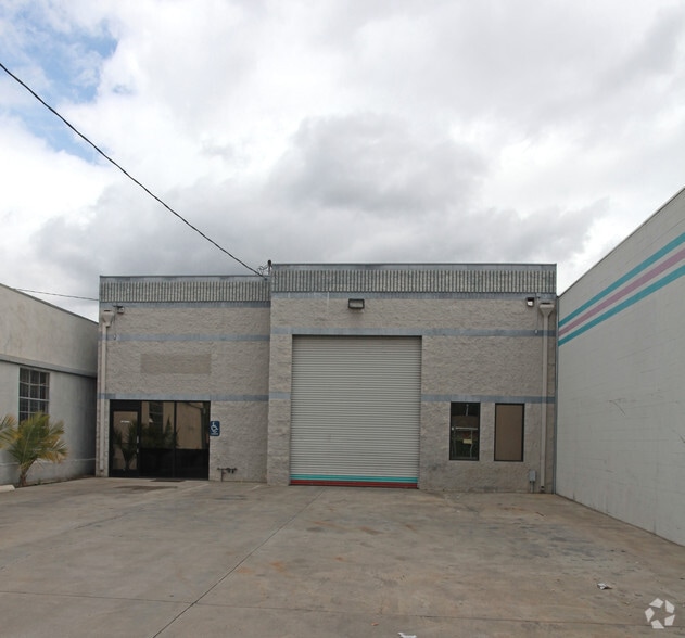More Photos Of 7808 Clybourn Ave, Sun Valley Warehouse For Lease
