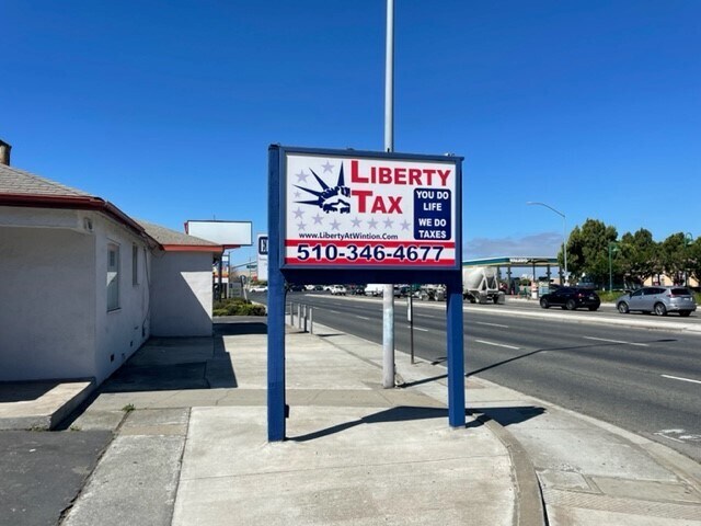 More Photos Of 966 W Winton Ave, Hayward Storefront Retail Residential For Sale