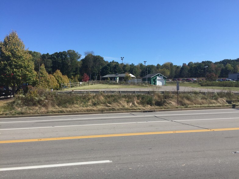 More Photos Of 1600 N Hermitage Rd, Hermitage Land For Sale