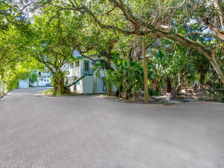 Primary Photo Of 259 NE 79th St, Miami Land For Sale